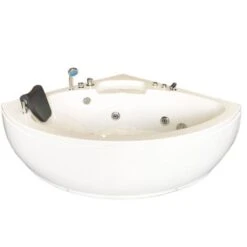 SIMBA CORNER WHIRLPOOL BATH TUB MODEL DUBAI 135 X 135 Cm