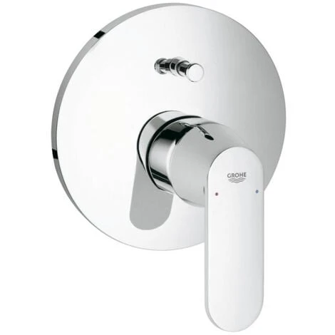 Grohe Eurosmart Cosmopolitan All-in-one Concealed Shower Set With TEMPESTA 210 Overhead Shower + 2 Spray Shower, Chrome (25183001) 4 Grohe Eurosmart Cosmopolitan All-in-one Concealed Shower Set With TEMPESTA 210 Overhead Shower + 2 Spray Shower, Chrome (25183001) - Image 2